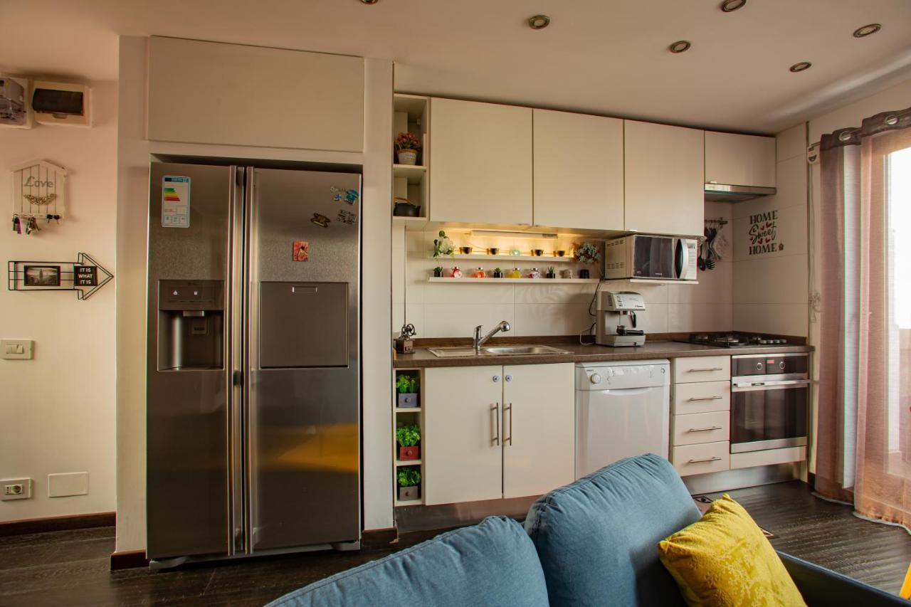 Amo Bucharest Apartment Luaran gambar